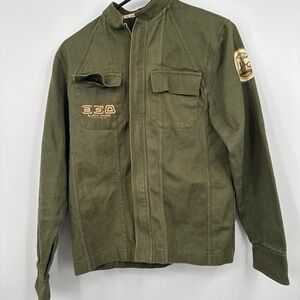 Disney Star Wars Galaxy’s Edge Resistance Logo Jacket Black Spire Outpost Large